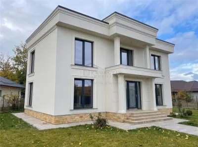 Casă 4 camere Ipotești - poza 2