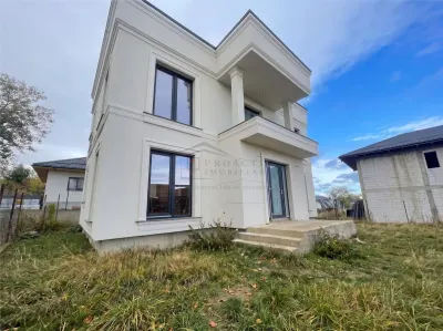 Casă 4 camere Ipotești - poza 3