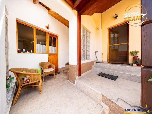 Casă 9 camere Sfântu Gheorghe - poza 5
