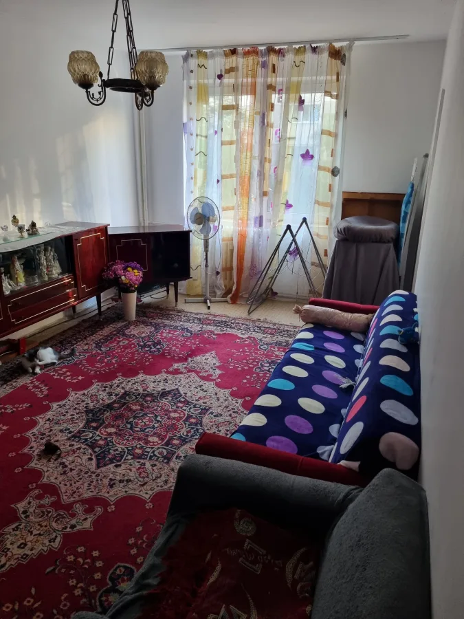 Apartament 3 camere, zona Rahova - Margeanului - Bucuresti