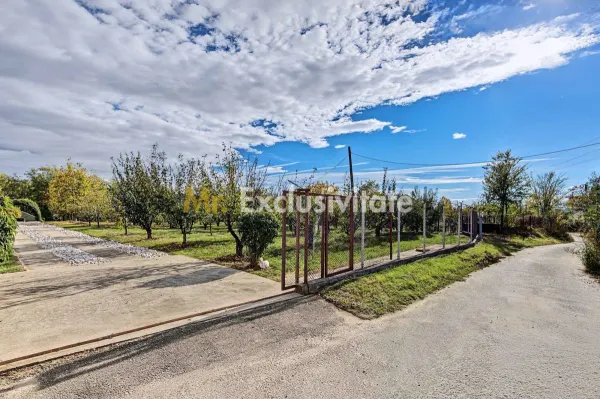 Casă 2 camere Colibasi - poza 12
