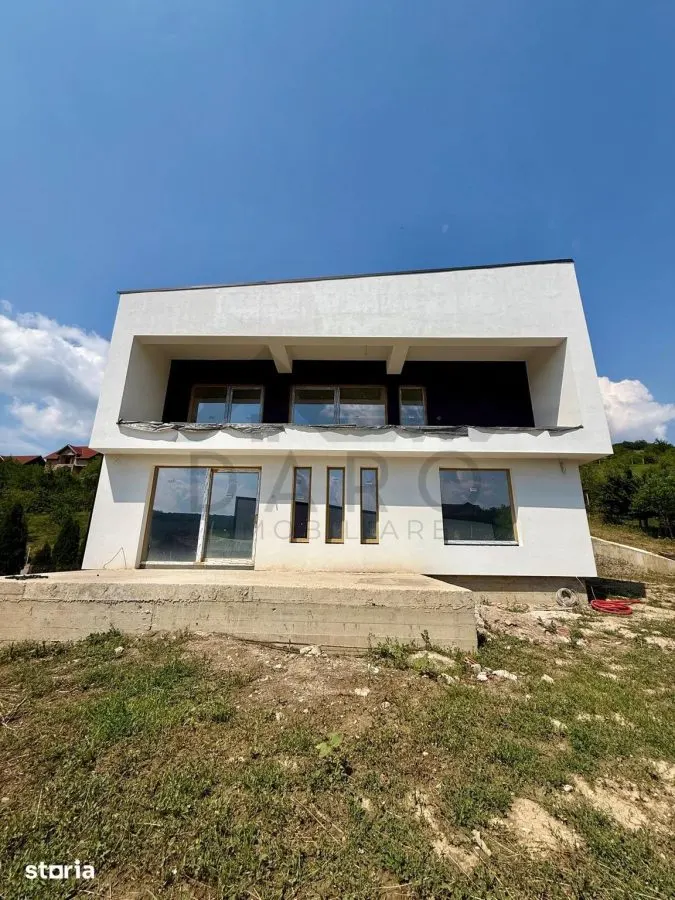 Casă 4 camere Corunca - poza 1