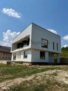 Casă 4 camere Corunca - poza 4