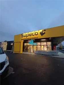 Vanzare complex comercial, Dragomiresti, 100% inchiriat, chiriasi stabili - Dragomiresti-Deal