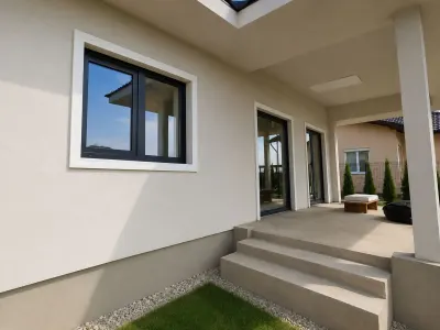 Casă 3 camere Moșnița Nouă - poza 2