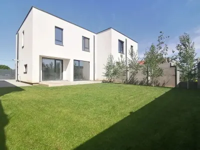 Casă 4 camere Moșnița Nouă - poza 3