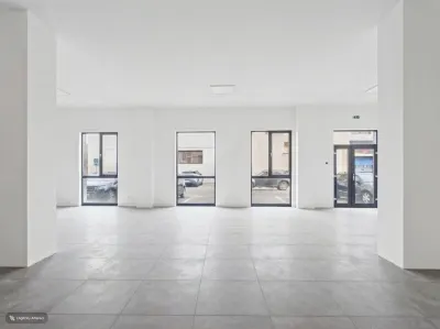 Spațiu comercial Oradea - poza 3