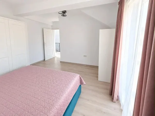 Casă 3 camere Moșnița Veche - poza 7