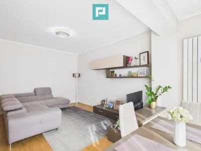 Apartament 3 camere Oradea - poza 2