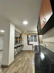Apartament cu 4 camere de vânzare deasupra la Center Nemes - Baia Mare