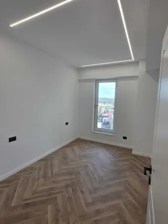 Apartament 3 camere Ipotești - poza 4