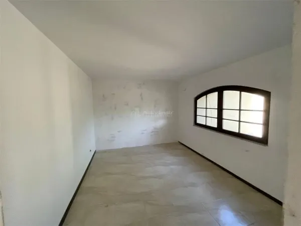 Casă 9 camere Petrești - poza 13