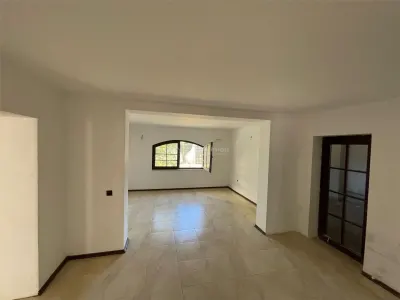 Casă 9 camere Petrești - poza 5