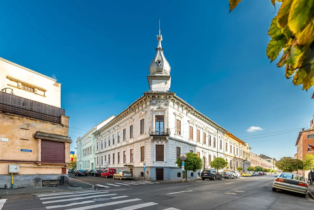 Apartament 3 camere Arad - poza 1