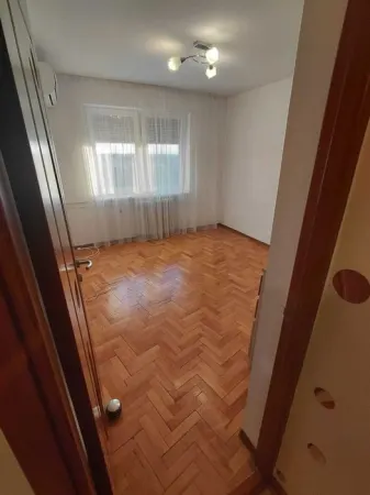 Apartament 2 camere Oradea - poza 2