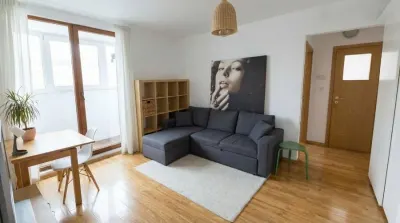 Apartament 2 camere Universitate, vedere panoramica, balcon,  2 min metrou - Bucuresti
