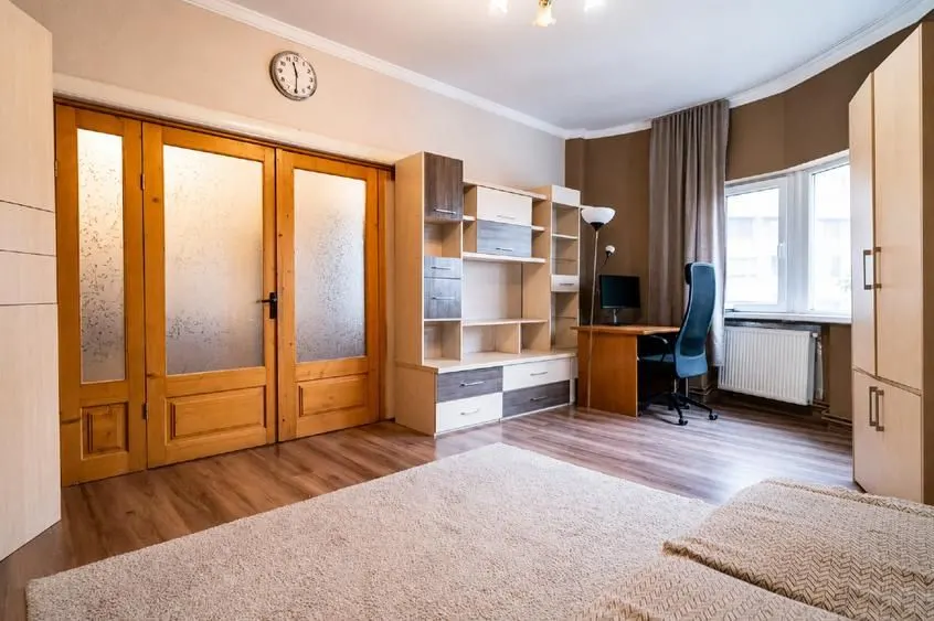 Apartament 4 camere București - poza 1