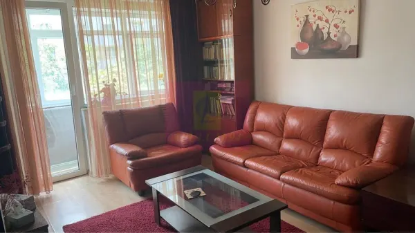 Apartament 3 camere București - poza 1