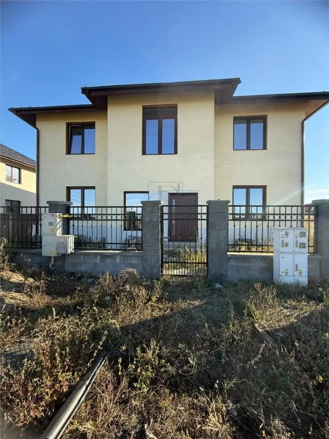 Casă 5 camere Moșnița Nouă - poza 1