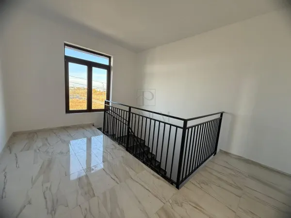 Casă 5 camere Moșnița Nouă - poza 7