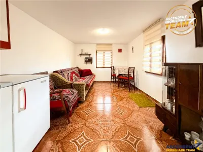 Casă 4 camere Cernat - poza 13