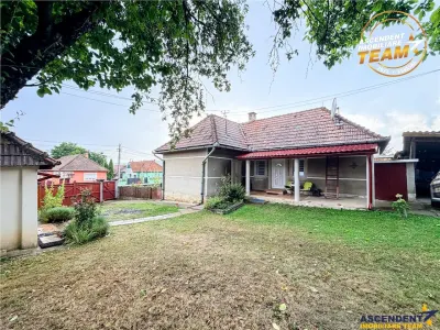 Casă 4 camere Cernat - poza 20