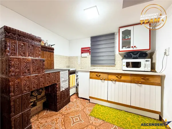 Casă 4 camere Cernat - poza 5