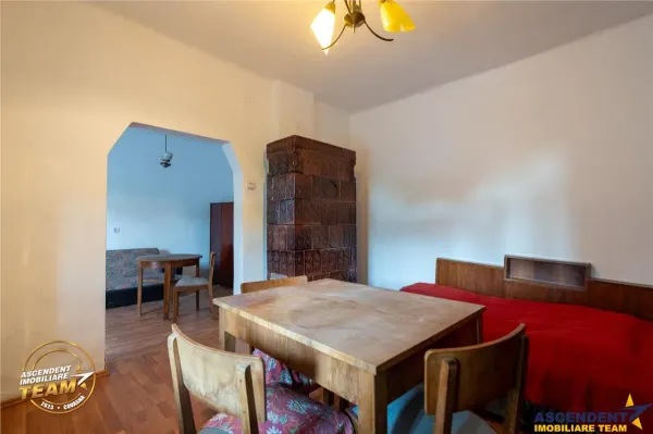 Casă 4 camere Bretcu - poza 2