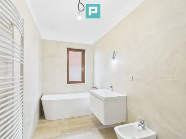Casă 5 camere Nojorid - poza 14