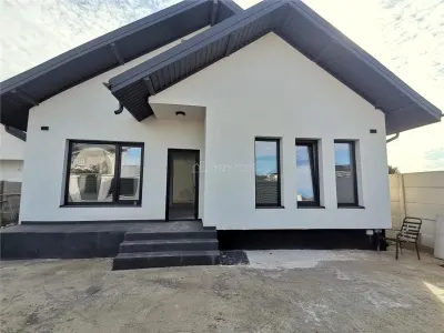 Casă 4 camere Pantelimon - poza 2