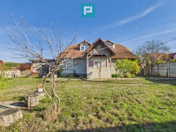 Casă 6 camere Sumugiu - poza 1
