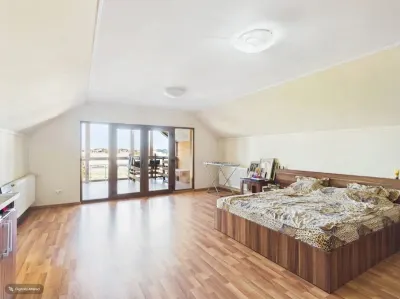 Casă 5 camere Les - poza 10