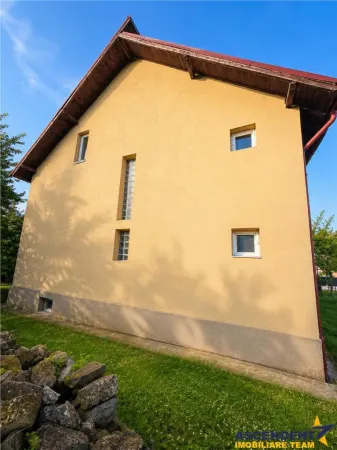 Casă 5 camere Runcu - poza 16