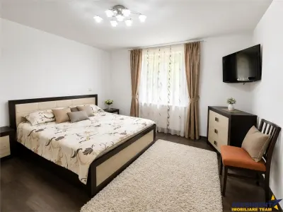 Casă 5 camere Runcu - poza 3