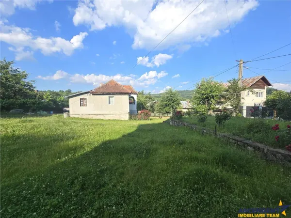 Casă 5 camere Runcu - poza 22