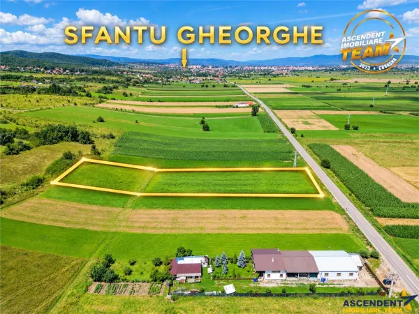 Teren Sfântu Gheorghe - poza 1