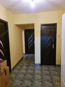 Vand apartament 3 camere decomandat, Ultracentral, Targu Jiu - Targu Jiu