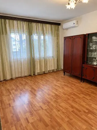 Apartament 3 camere Târgu Jiu - poza 3