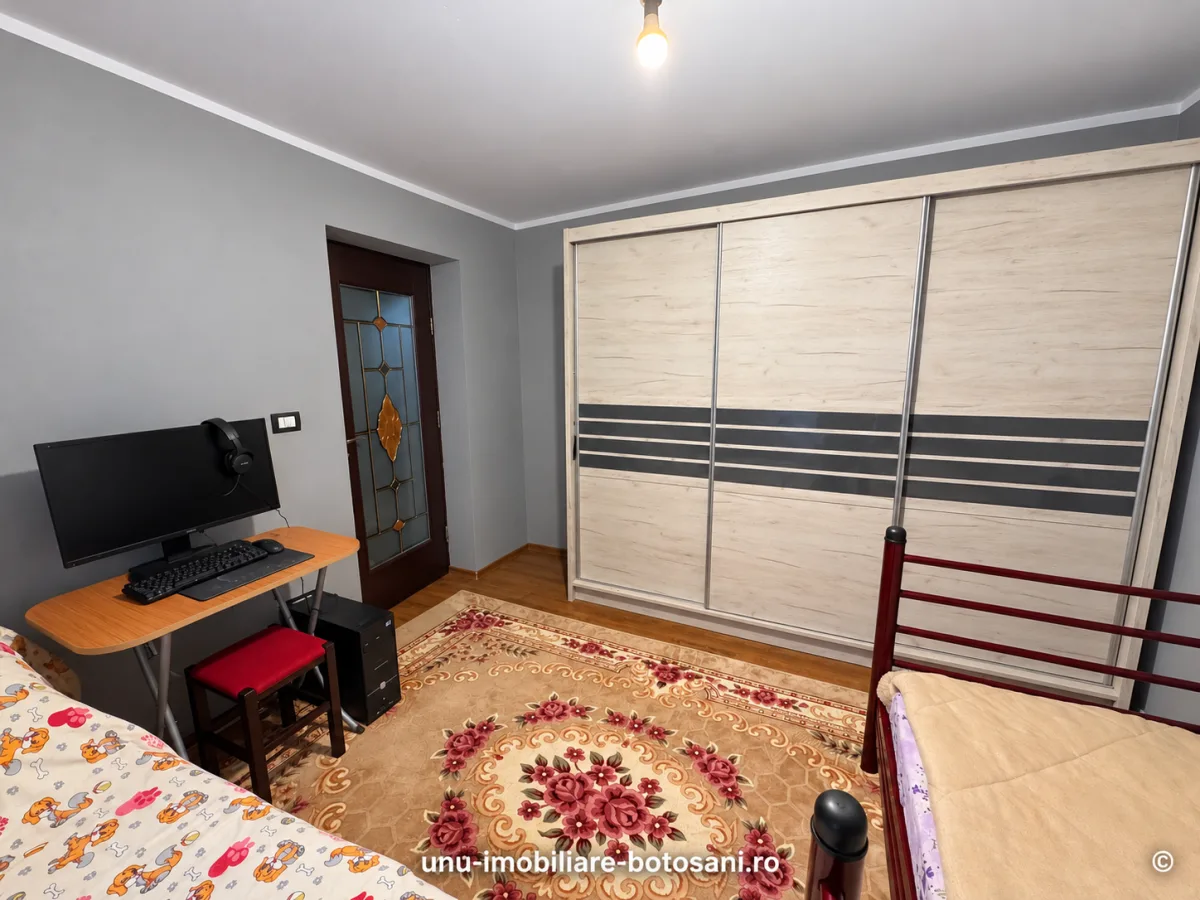Apartament 3 camere Botoșani - poza 10