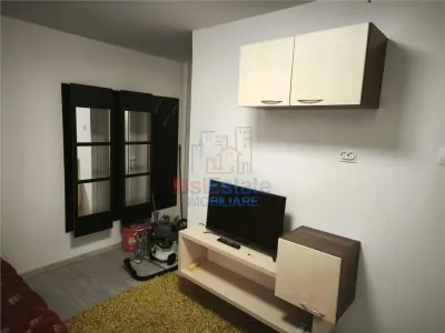 Apartament 2 camere zona cartier Cantemir - Iasi