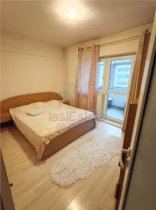Ocazie Apartament 3 camere zona Garii etaj intermediar - Iasi