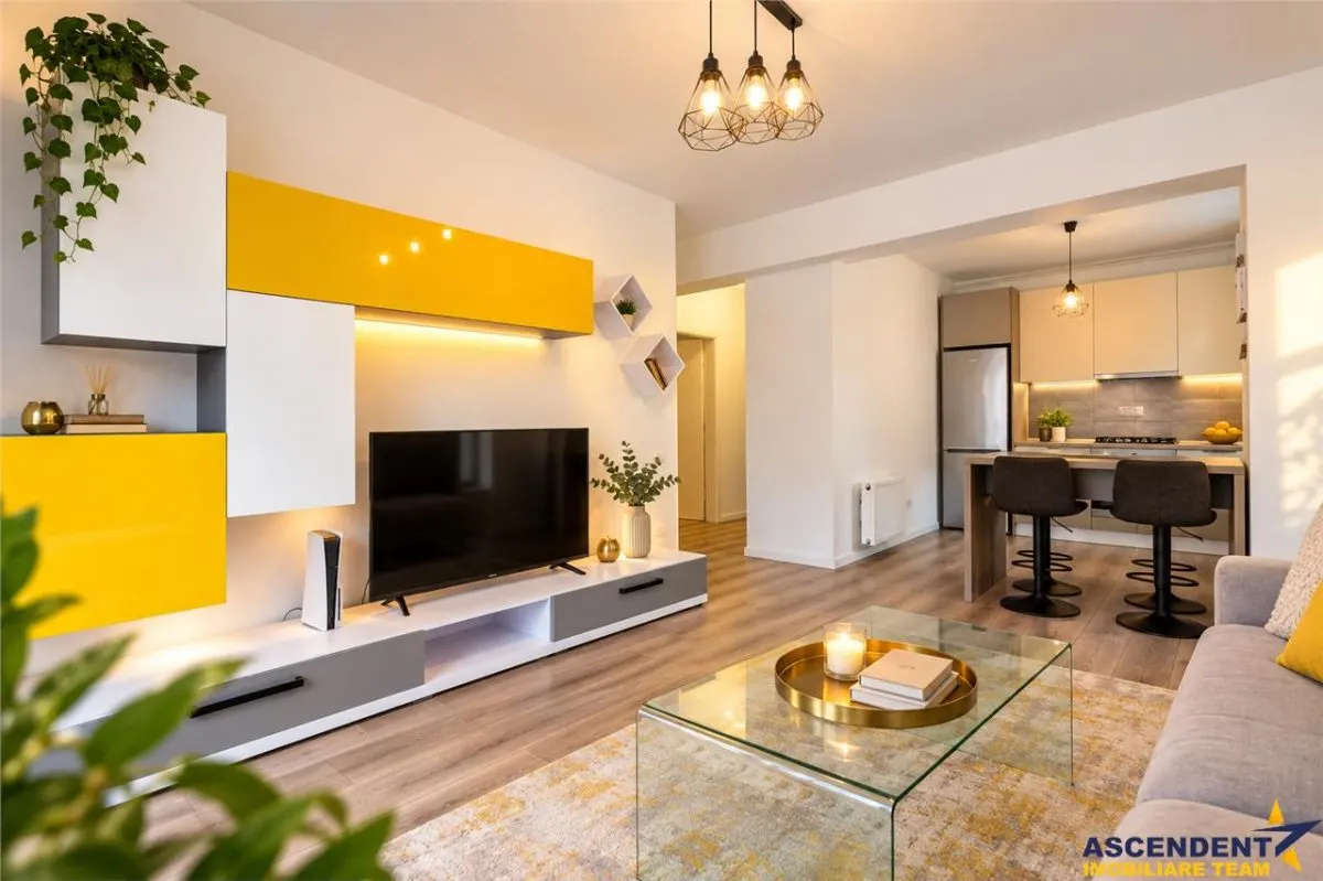 Apartament 2 camere Brașov - poza 1
