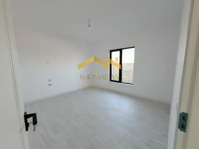 Casă 4 camere Sânmihaiu Român - poza 11