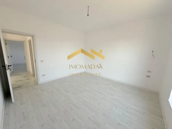 Casă 4 camere Sânmihaiu Român - poza 12