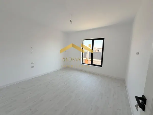 Casă 4 camere Sânmihaiu Român - poza 13