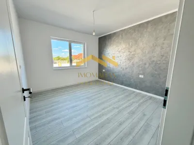 Casă 4 camere Moșnița Nouă - poza 15