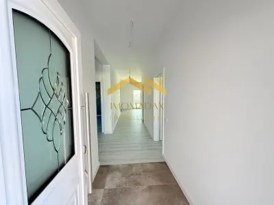 Casă 4 camere Moșnița Nouă - poza 18