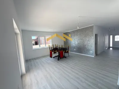 Casă 4 camere Moșnița Nouă - poza 6