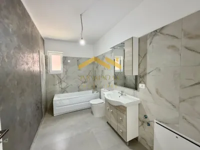Casă 4 camere Moșnița Nouă - poza 8