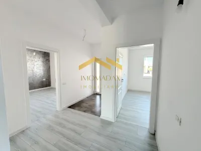Casă 4 camere Moșnița Nouă - poza 10